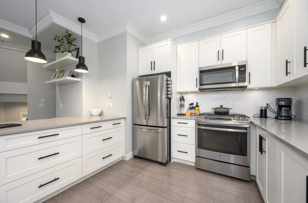 20 757 ORWELL STREET, North Vancouver BC V7J 3K6, North Vancouver BC — Residential for Sale - Photo 2