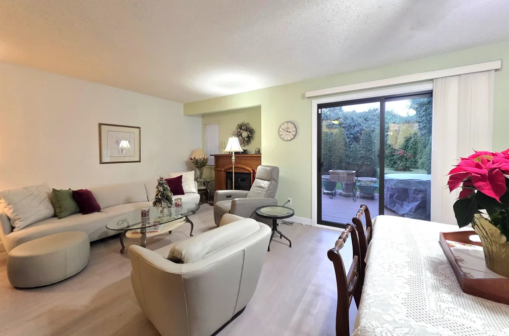 20 9955 140 STREET, Surrey BC V3T 4M4, Surrey BC — Residential for Sale - Photo 4