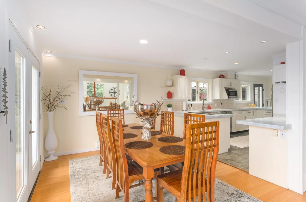 20 OCEANVIEW ROAD, Lions Bay BC V0N 2E0, Lions Bay BC — Residential for Sale - Photo 5