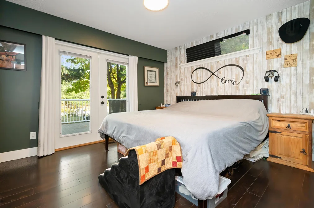 20 Robertson Crescent, Hope, BC - House for Sale - Photo 12 of 40 20 Robertson Crescent, Hope, BC - House for Sale - Photo 12 of 40
