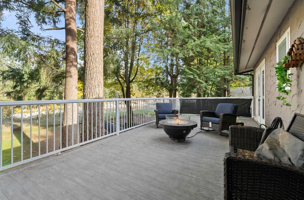 20 Robertson Crescent, Hope, BC - House for Sale - Photo 22 of 40 20 Robertson Crescent, Hope, BC - House for Sale - Photo 22 of 40