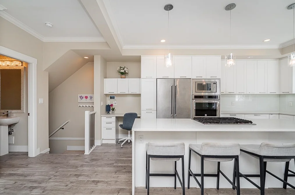 Townhouse for sale at 200 16488 64 Avenue Surrey British Columbia - MLS: R3158407