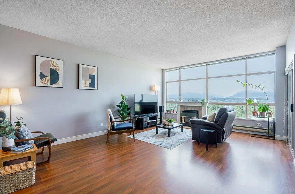 14881 103a Ave Unit 2001, Surrey, BC - MLS: R3158282