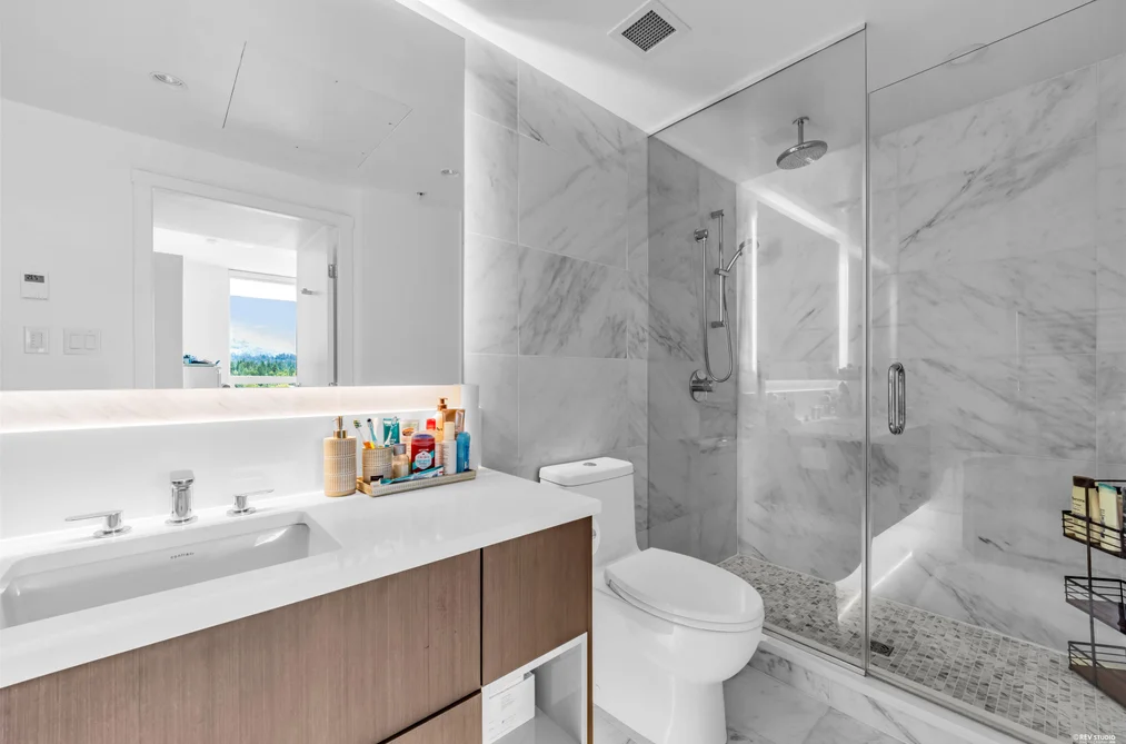 2001 1632 LIONS GATE LANE, North Vancouver BC V7P 0E2, North Vancouver BC — Residential for Sale — Photo 19 of 40