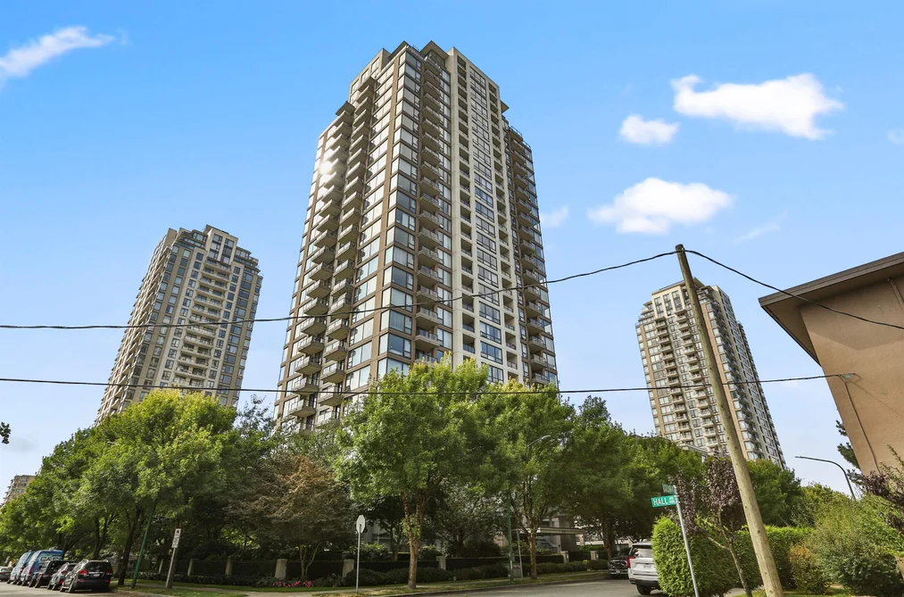 Condo for sale at 2001 7178 Collier Street Burnaby British Columbia - MLS: R3093038