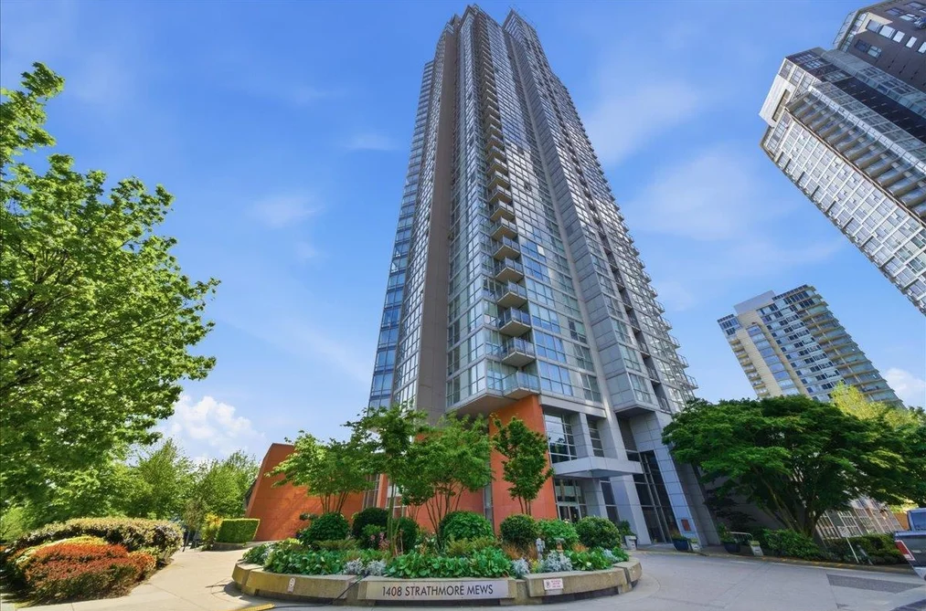 Condo for sale at 2002 1408 Strathmore Mews Vancouver British Columbia - MLS: R3123671