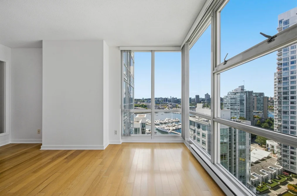 2002 193 AQUARIUS MEWS, Vancouver BC V6Z 2Y3, Vancouver BC — Residential for Sale - Photo 2