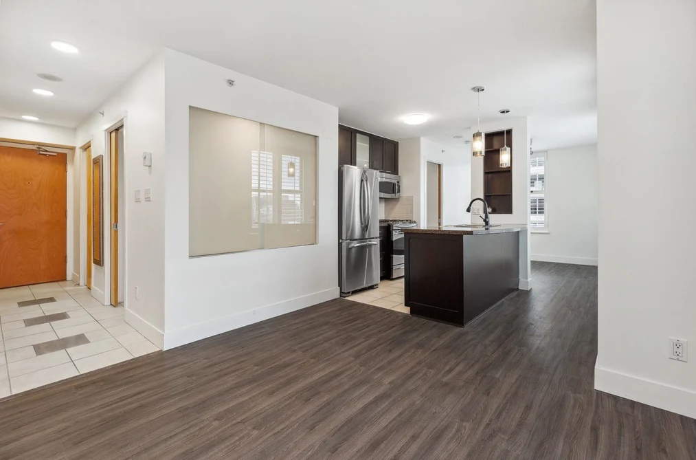 2002 989 RICHARDS STREET, Vancouver BC V6B 6R6, Vancouver BC — Residential for Sale - Photo 5