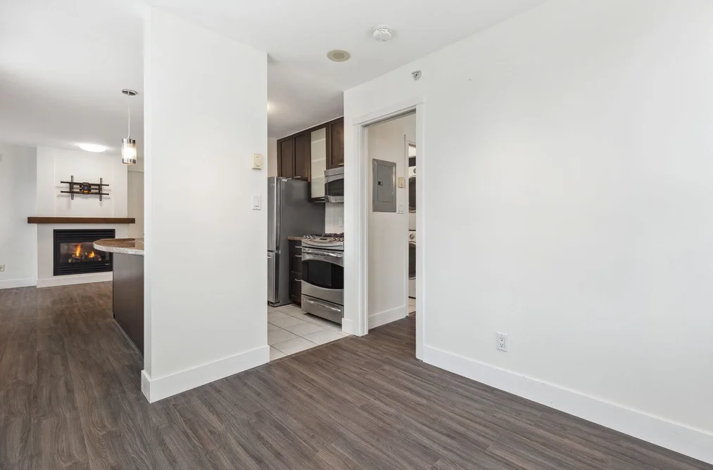 2002 989 RICHARDS STREET, Vancouver BC V6B 6R6, Vancouver BC — Residential for Sale - Photo 7