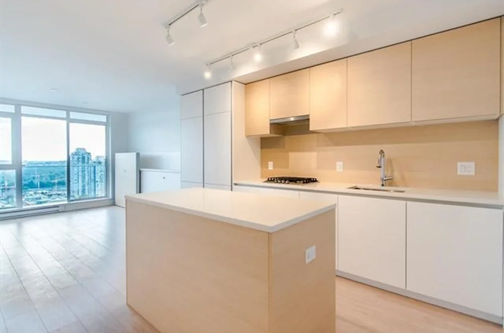 652 Whiting Way Unit 2003, Coquitlam, BC - MLS: R3173037