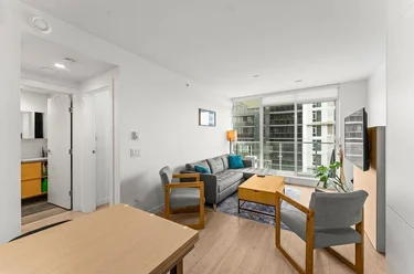 652 Whiting Way Unit 2003, Coquitlam, BC - MLS: R3173037