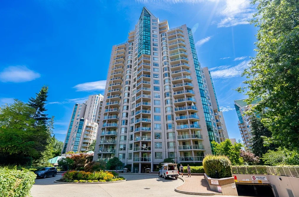 Condo for sale at 2004 1199 Eastwood Street Coquitlam British Columbia - MLS: R3151833