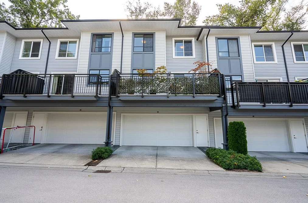 18505 Laurensen Pl Unit 2004, Surrey, BC - MLS: R3177810