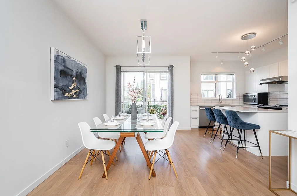 Townhouse for sale at 2004 18505 Laurensen Place Surrey British Columbia - MLS: R3166031