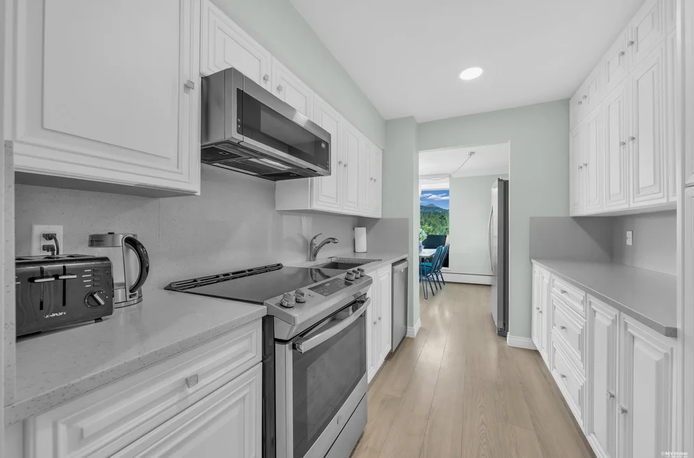2004 2024 FULLERTON AVENUE, North Vancouver BC V7P 3G4, North Vancouver BC — Residential for Sale — Photo 16 of 30