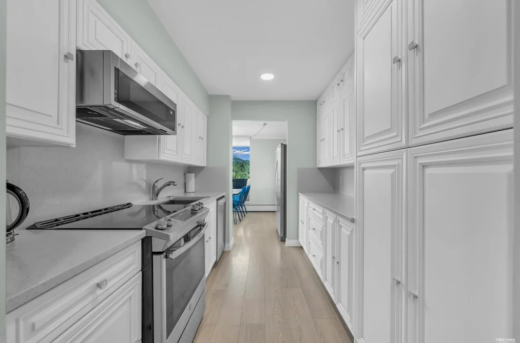 2004 2024 FULLERTON AVENUE, North Vancouver BC V7P 3G4, North Vancouver BC — Residential for Sale — Photo 17 of 30