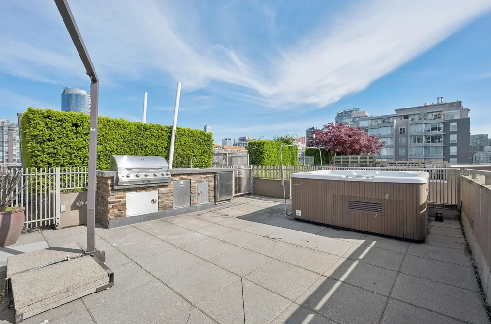 Condo for sale at 2005 1055 Richards Street Vancouver British Columbia - MLS: R3125024