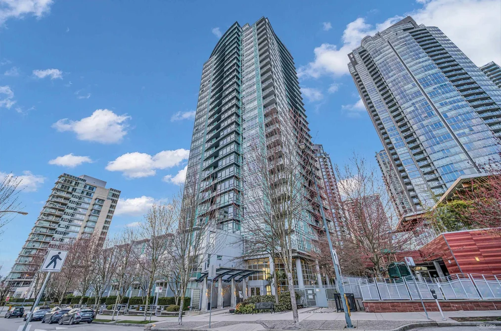 Condo for sale at 2006 1483 Homer Street Vancouver British Columbia - MLS: R3105697