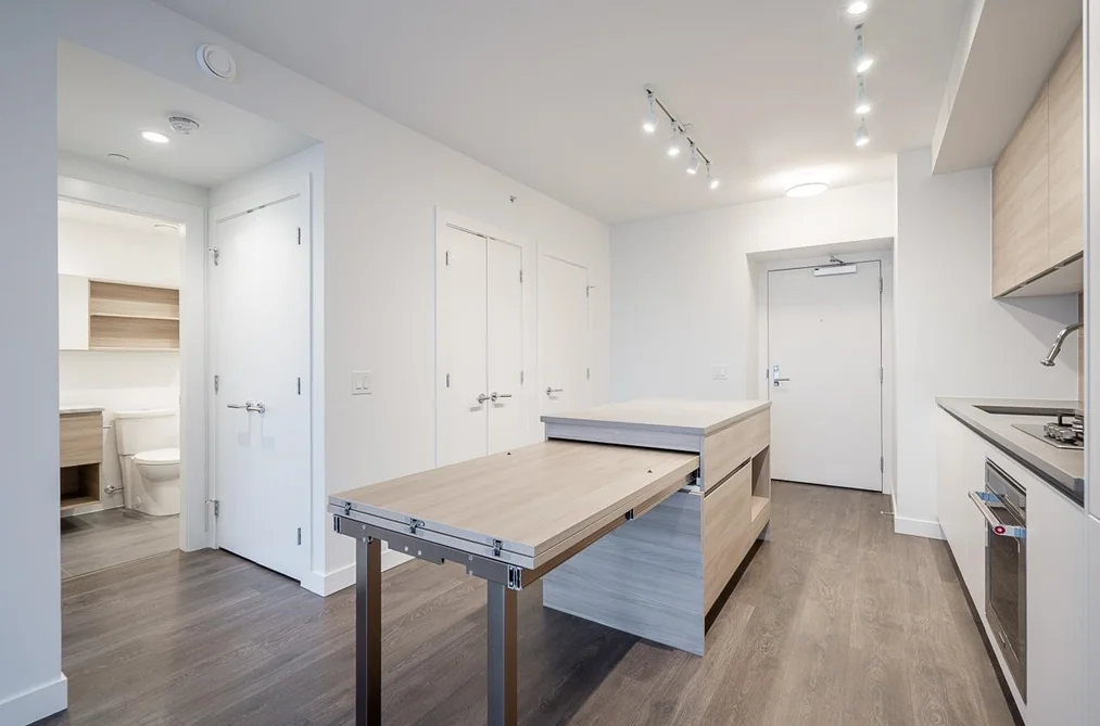 Condo for sale at 2006 525 Foster Avenue Coquitlam British Columbia - MLS: R3085297