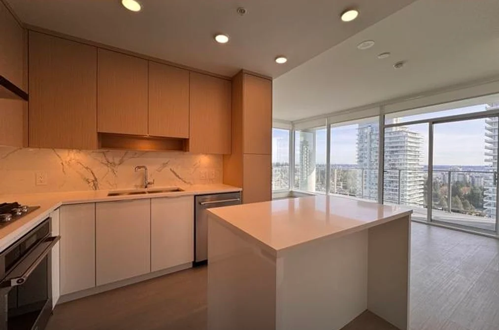Condo for sale at 2006 699 Whiting Way Coquitlam British Columbia - MLS: R3106639