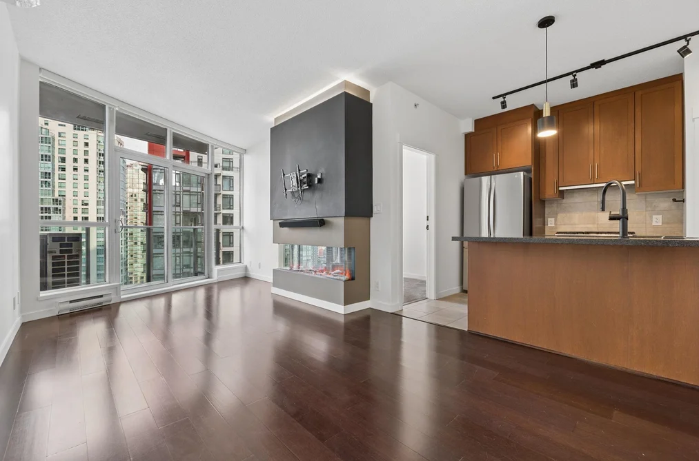2007 - 1189 Melville Street, Vancouver, BC - MLS: R3168778 - Photo 10 2007 - 1189 Melville Street, Vancouver, BC - MLS: R3168778 - Photo 10