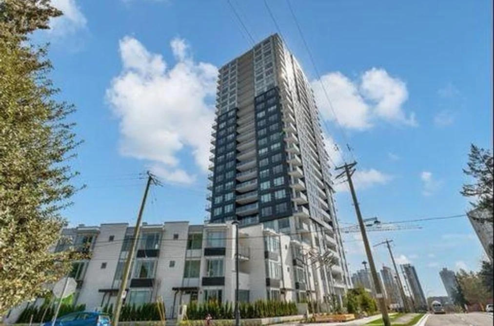 Condo for sale at 2007 13359 Old Yale Road Surrey British Columbia - MLS: R3162577
