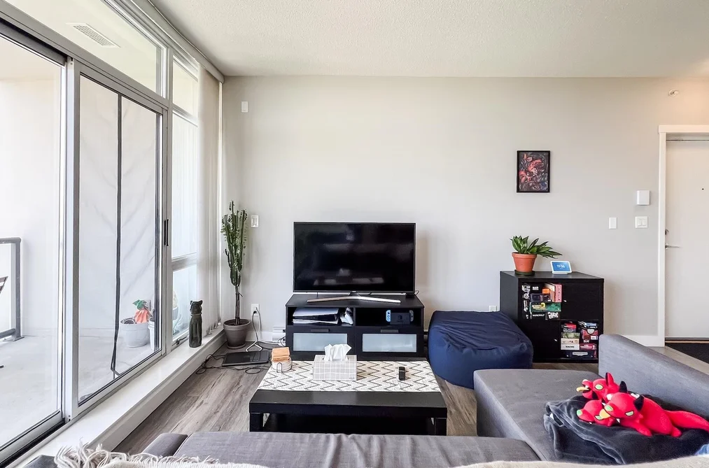 2008 13399 104 AVENUE, Surrey BC V3T 0C9, Surrey BC — Residential for Sale - Photo 2