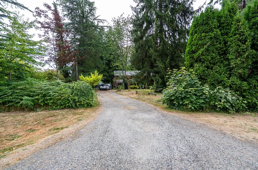 20088 Fernridge Crescent, Langley, BC - MLS: R3150022 - Photo 37 20088 Fernridge Crescent, Langley, BC - MLS: R3150022 - Photo 37