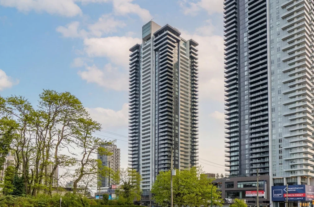 Condo for sale at 2009 4168 Lougheed Highway Burnaby British Columbia - MLS: R3109029