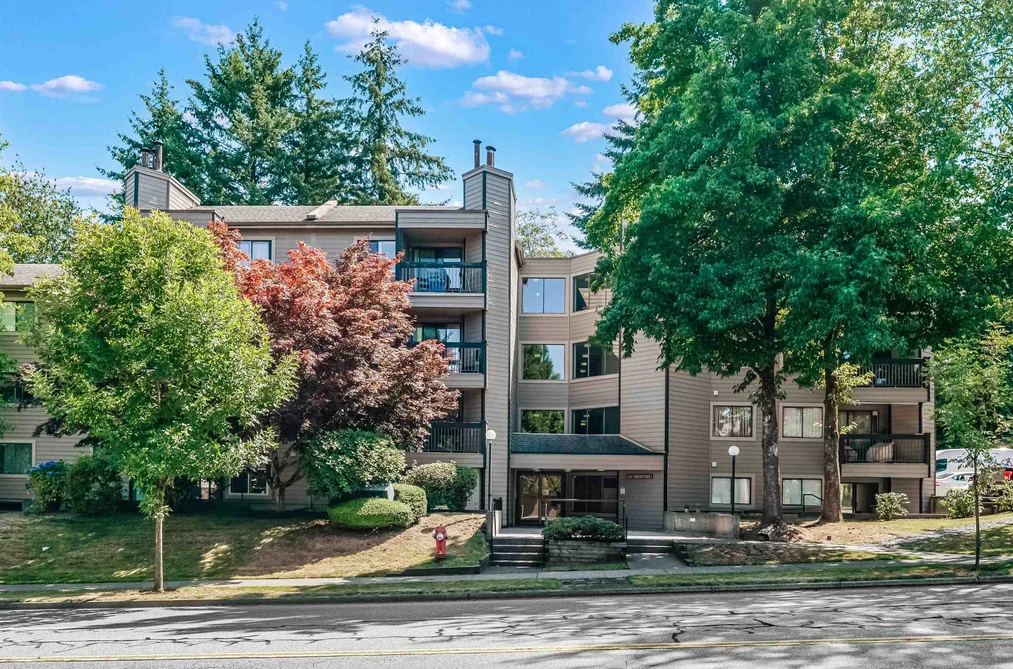 Condo for sale at 201 10560 154 Street Surrey British Columbia - MLS: R3151646