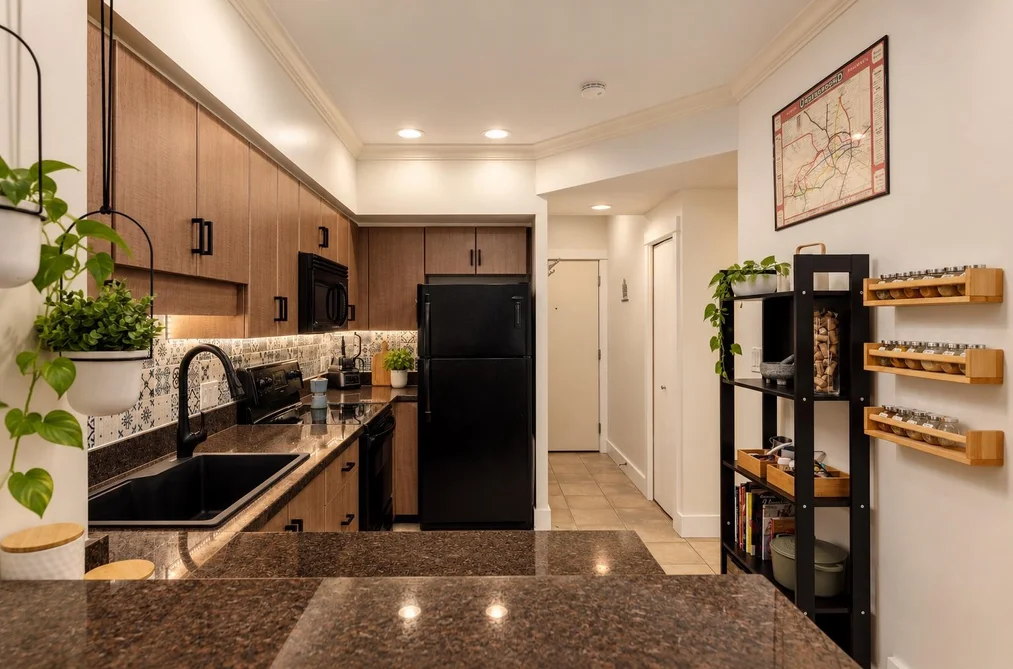 201 - 118 W 22nd Street, North Vancouver, BC - MLS: R3165404 - Photo 9