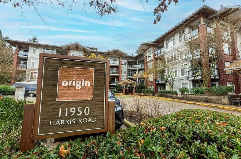 Condo for sale at 201 11950 Harris Road Pitt Meadows British Columbia - MLS: R3152313