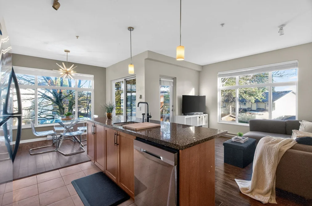 201 11950 HARRIS ROAD, Pitt Meadows BC V3Y 0B7, Pitt Meadows BC — Residential for Sale - Photo 2
