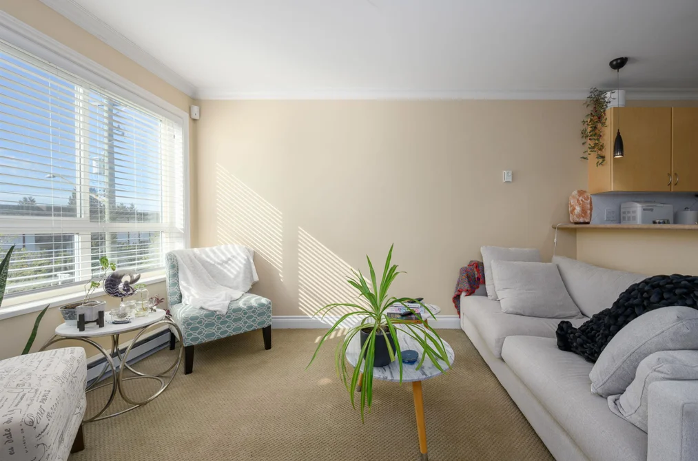 201 128 W 21ST STREET, North Vancouver BC V7M 1Y9, North Vancouver BC — Residential for Sale - Photo 4