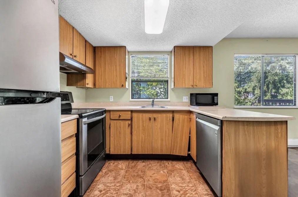 201 13316 71B AVENUE, Surrey BC V3W 7Z4, Surrey BC — Residential for Sale - Photo 3