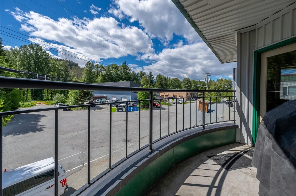 201 1400 ALPHA LAKE ROAD, Whistler BC V8E 0J2, Whistler BC — Residential for Sale — Photo 10 of 24