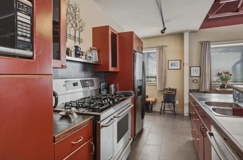 201 1400 ALPHA LAKE ROAD, Whistler BC V8E 0J2, Whistler BC — Residential for Sale — Photo 15 of 24