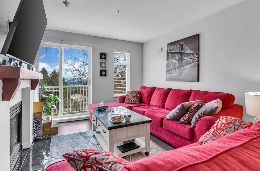 201 1432 PARKWAY BOULEVARD, Coquitlam BC V3E 3L9, Coquitlam BC — Residential for Sale - Photo 2