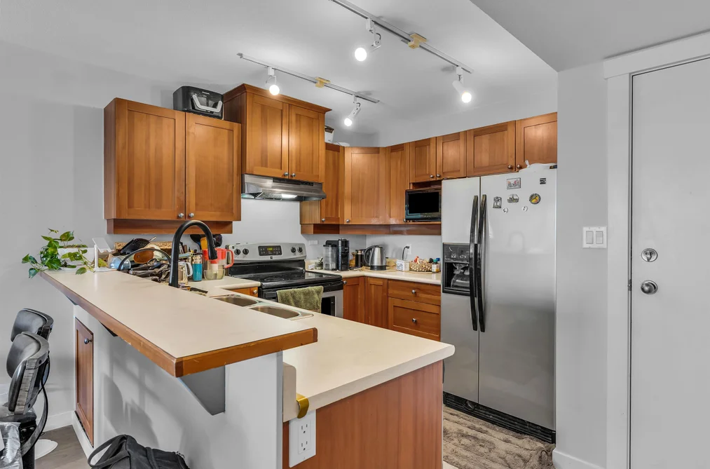 201 1432 PARKWAY BOULEVARD, Coquitlam BC V3E 3L9, Coquitlam BC — Residential for Sale - Photo 7