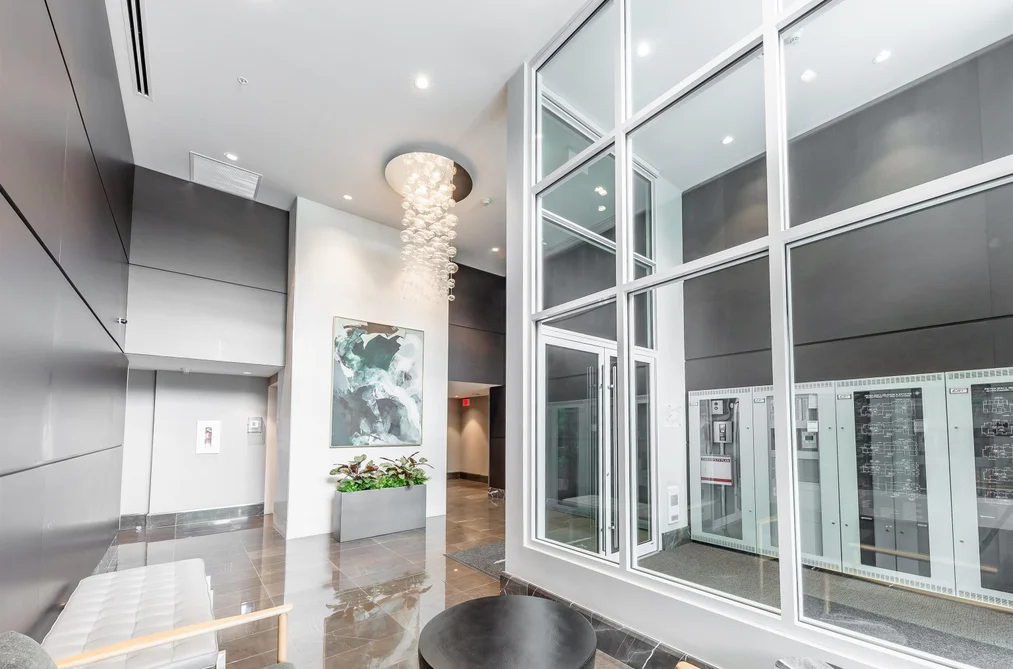 201 1561 W 57TH AVENUE, Vancouver BC V6P 0H5, Vancouver BC — Residential for Sale - Photo 2
