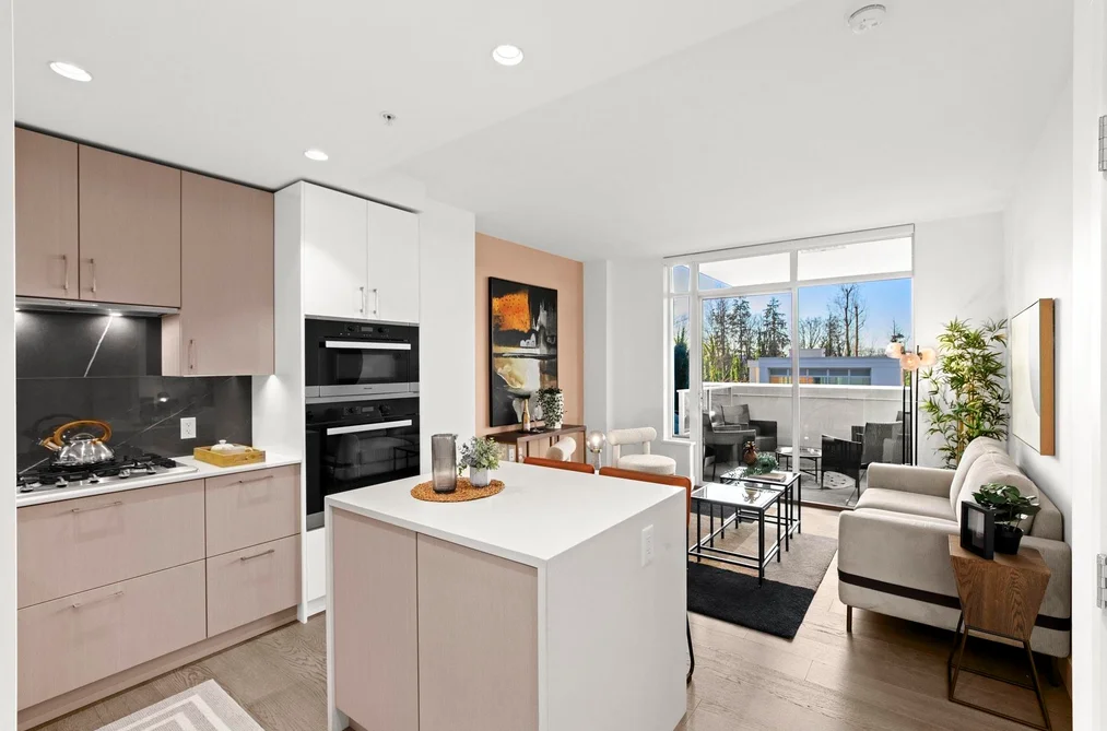 201 1675 LIONS GATE LANE, North Vancouver BC V7P 3B4, North Vancouver BC — Residential for Sale - Photo 2