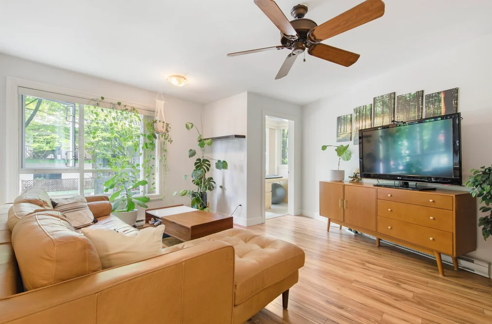 Condo for sale at 201 1718 Venables Street Vancouver British Columbia - MLS: R3122846