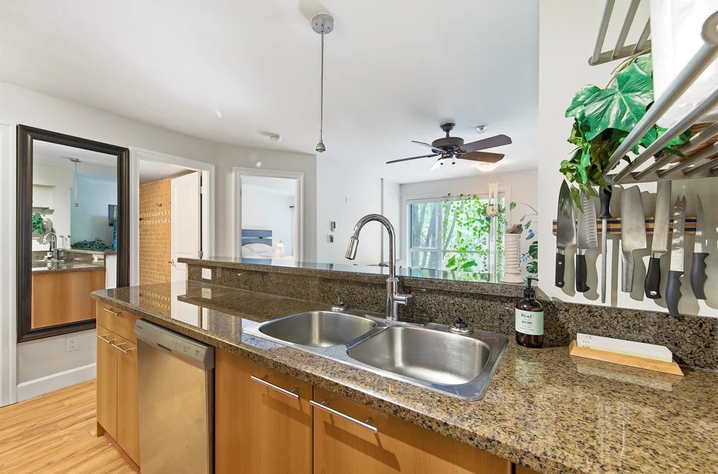 201 1718 VENABLES STREET, Vancouver BC V5L 2H4, Vancouver BC — Residential for Sale - Photo 7