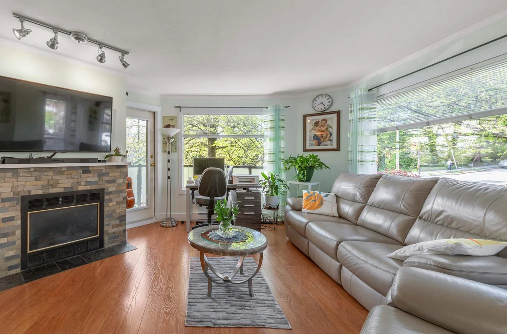 201 175 W 4TH STREET, North Vancouver BC V7M 1H6, North Vancouver BC — Residential for Sale - Photo 3
