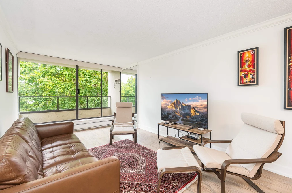 201 1995 BEACH AVENUE, Vancouver BC V6G 2Y3, Vancouver BC — Residential for Sale - Photo 2