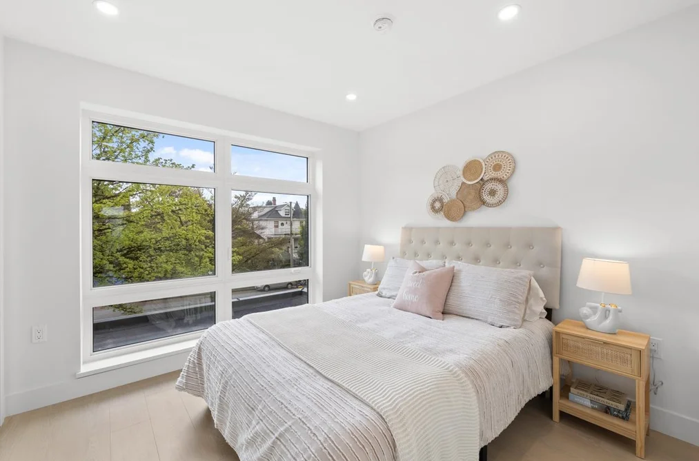 201-2135 E Pender Street, Vancouver, BC - Townhouse for Sale - Photo 15 of 26 201-2135 E Pender Street, Vancouver, BC - Townhouse for Sale - Photo 15 of 26