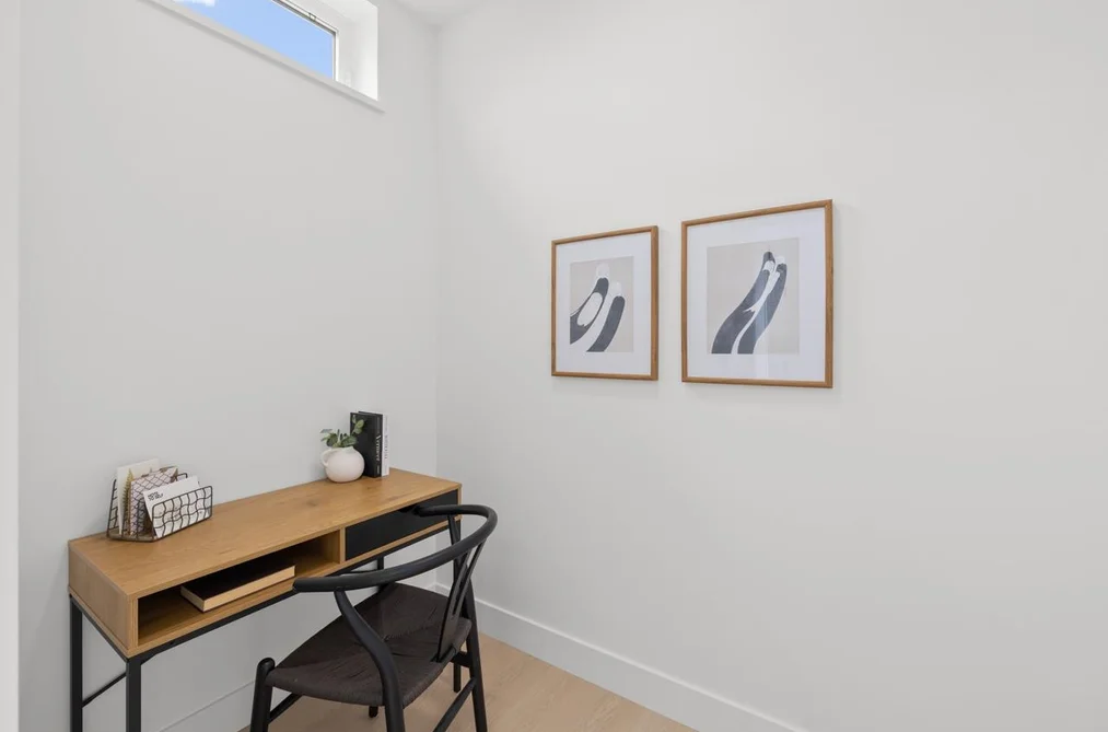 201-2135 E Pender Street, Vancouver, BC - Townhouse for Sale - Photo 23 of 26 201-2135 E Pender Street, Vancouver, BC - Townhouse for Sale - Photo 23 of 26