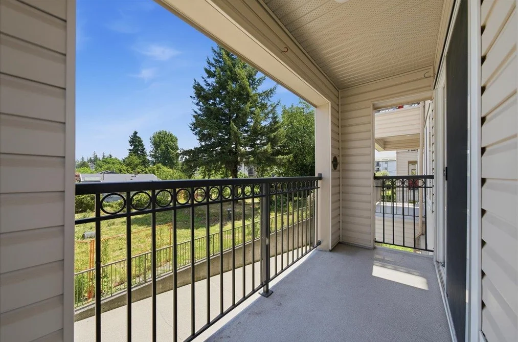 201 2772 CLEARBROOK ROAD, Abbotsford BC V2T 6N6, Abbotsford BC — Residential for Sale — Photo 18 of 40