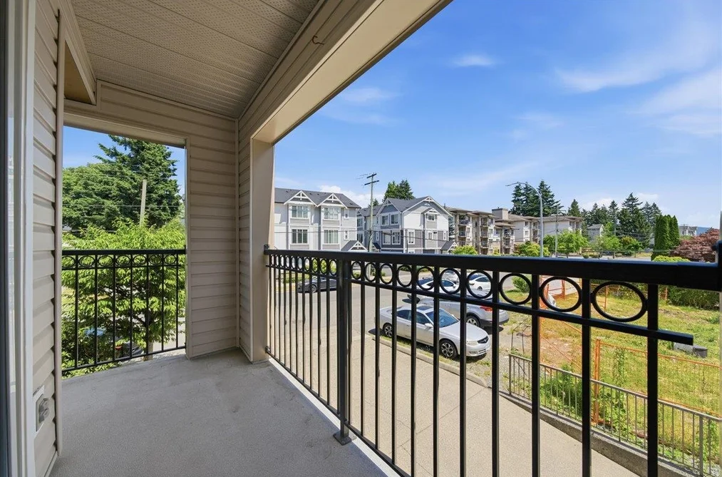 201 2772 CLEARBROOK ROAD, Abbotsford BC V2T 6N6, Abbotsford BC — Residential for Sale — Photo 20 of 40
