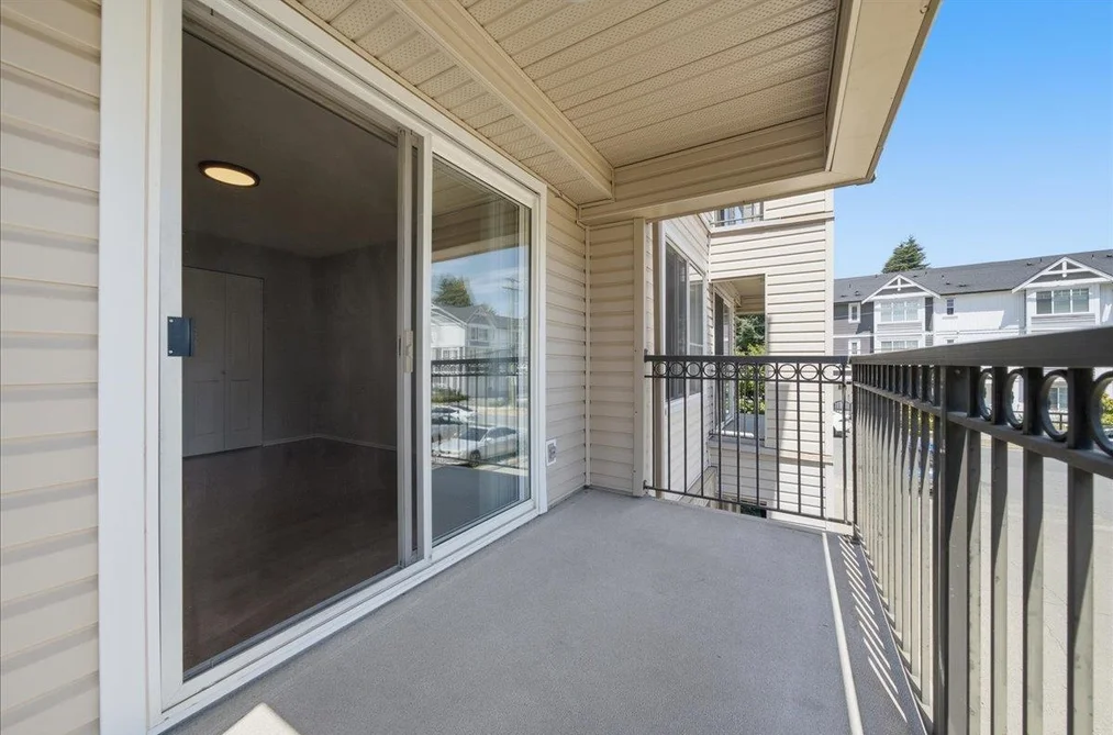 201 2772 CLEARBROOK ROAD, Abbotsford BC V2T 6N6, Abbotsford BC — Residential for Sale — Photo 25 of 40
